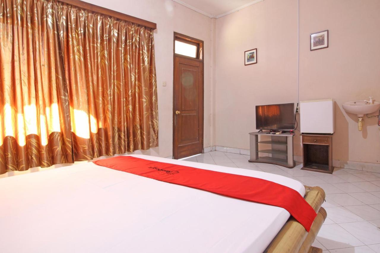 Reddoorz Near Pakualaman Yogyakarta Kültér fotó