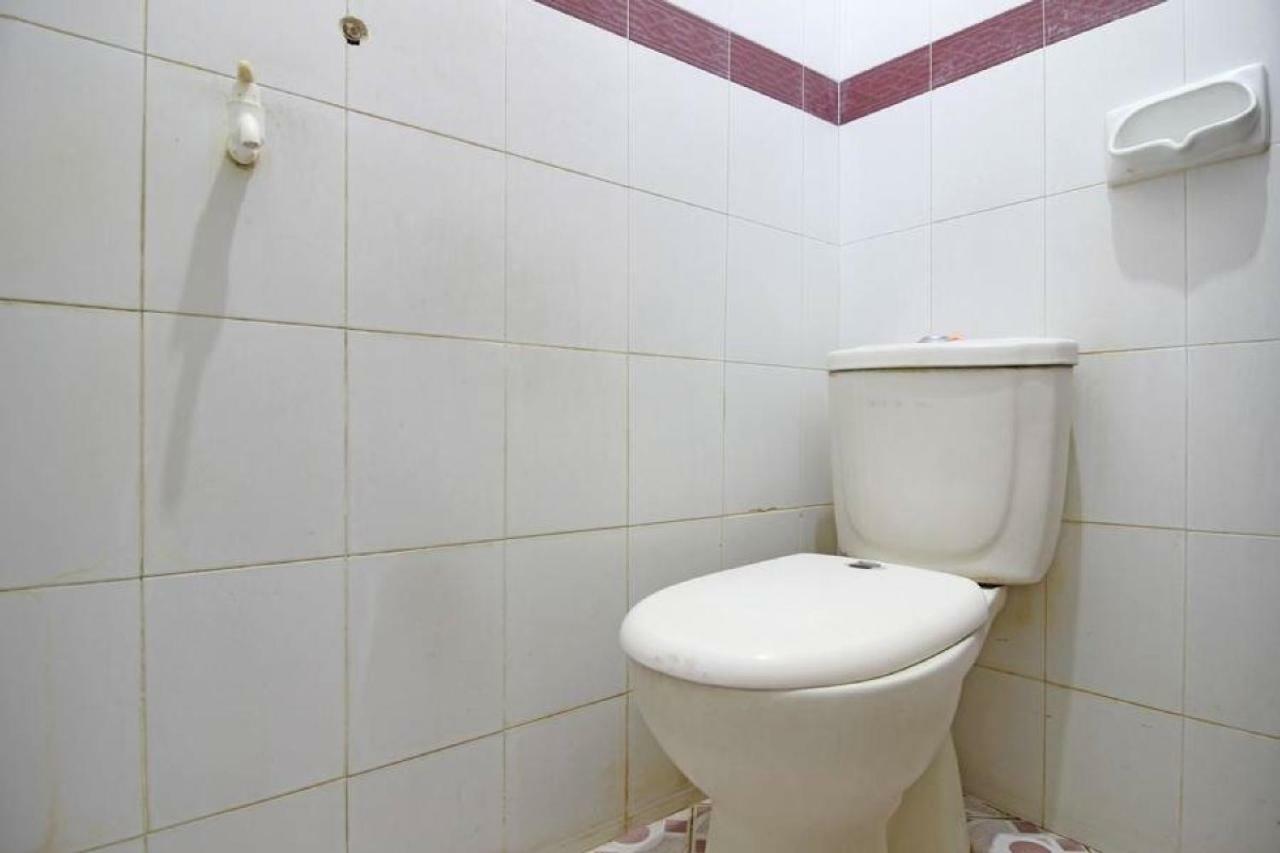 Reddoorz Near Pakualaman Yogyakarta Kültér fotó